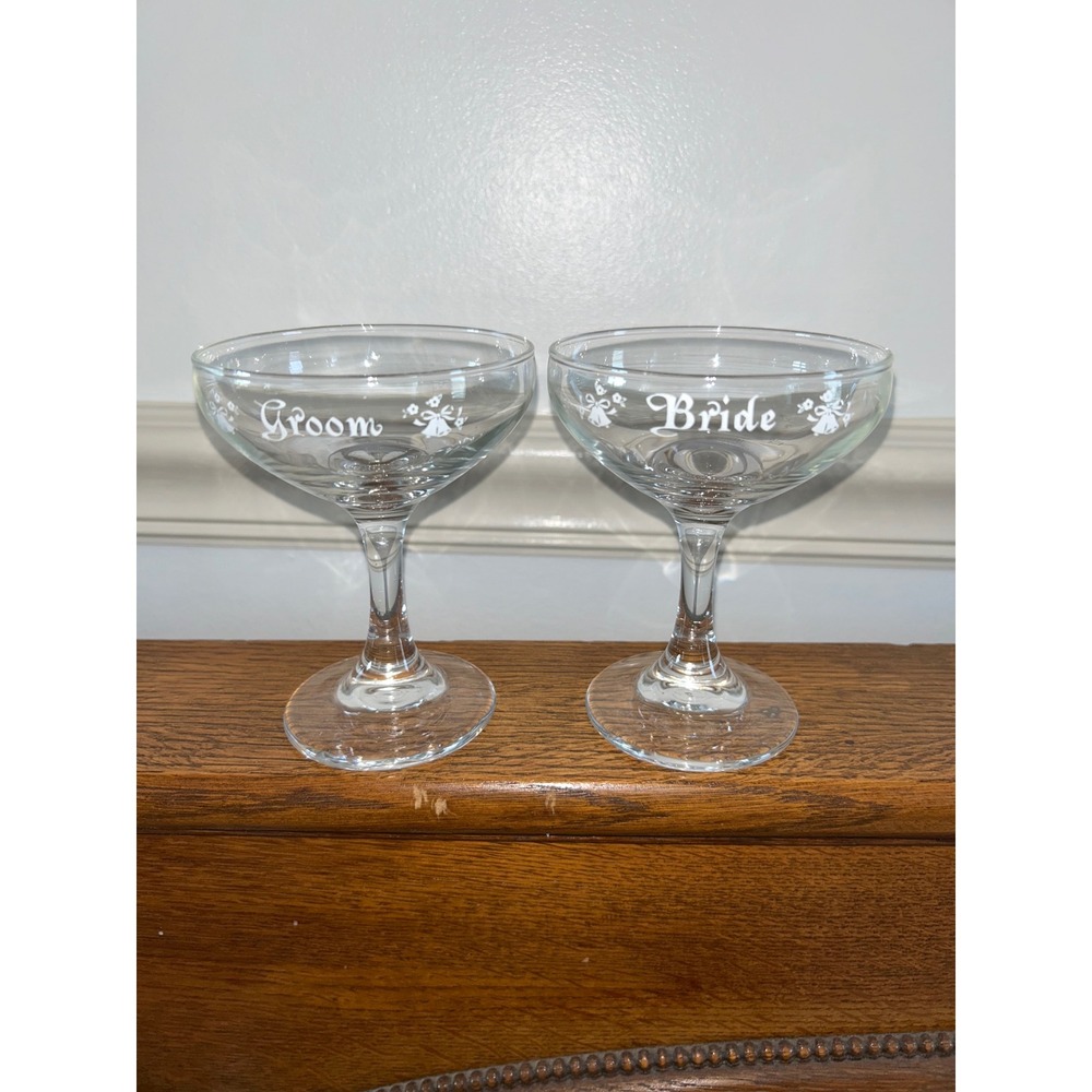 Vintage 1973 Treasure Masters Bride and Groom Champagne Coupe Glasses Set of 2